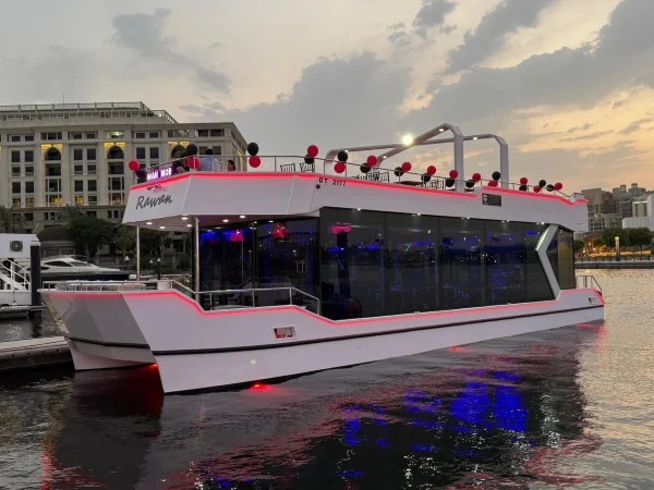 Luxury Dubai Water Canal Cruise
